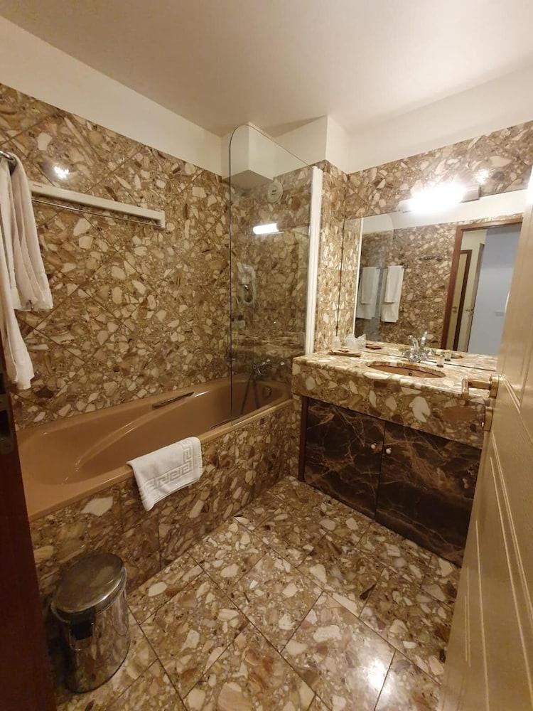 Hotel Amelie Brides-les-Bains Ngoại thất bức ảnh